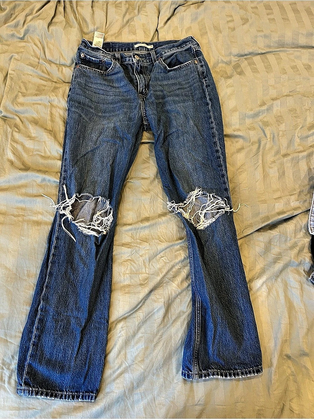 Low Pro Distressed Straight Leg Jeans 29